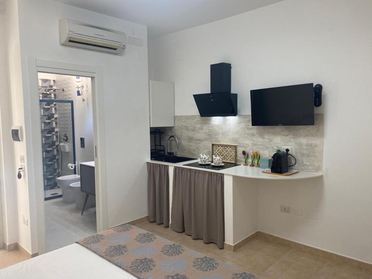 Casa Fiorita Bed & Breakfast Весте Екстериор снимка