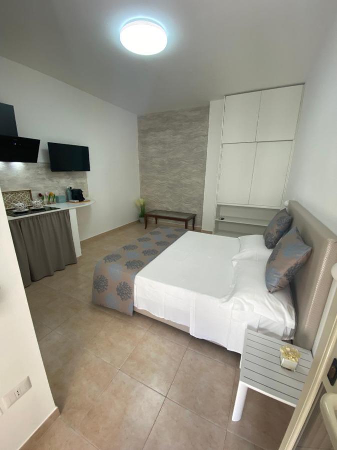 Casa Fiorita Bed & Breakfast Весте Екстериор снимка