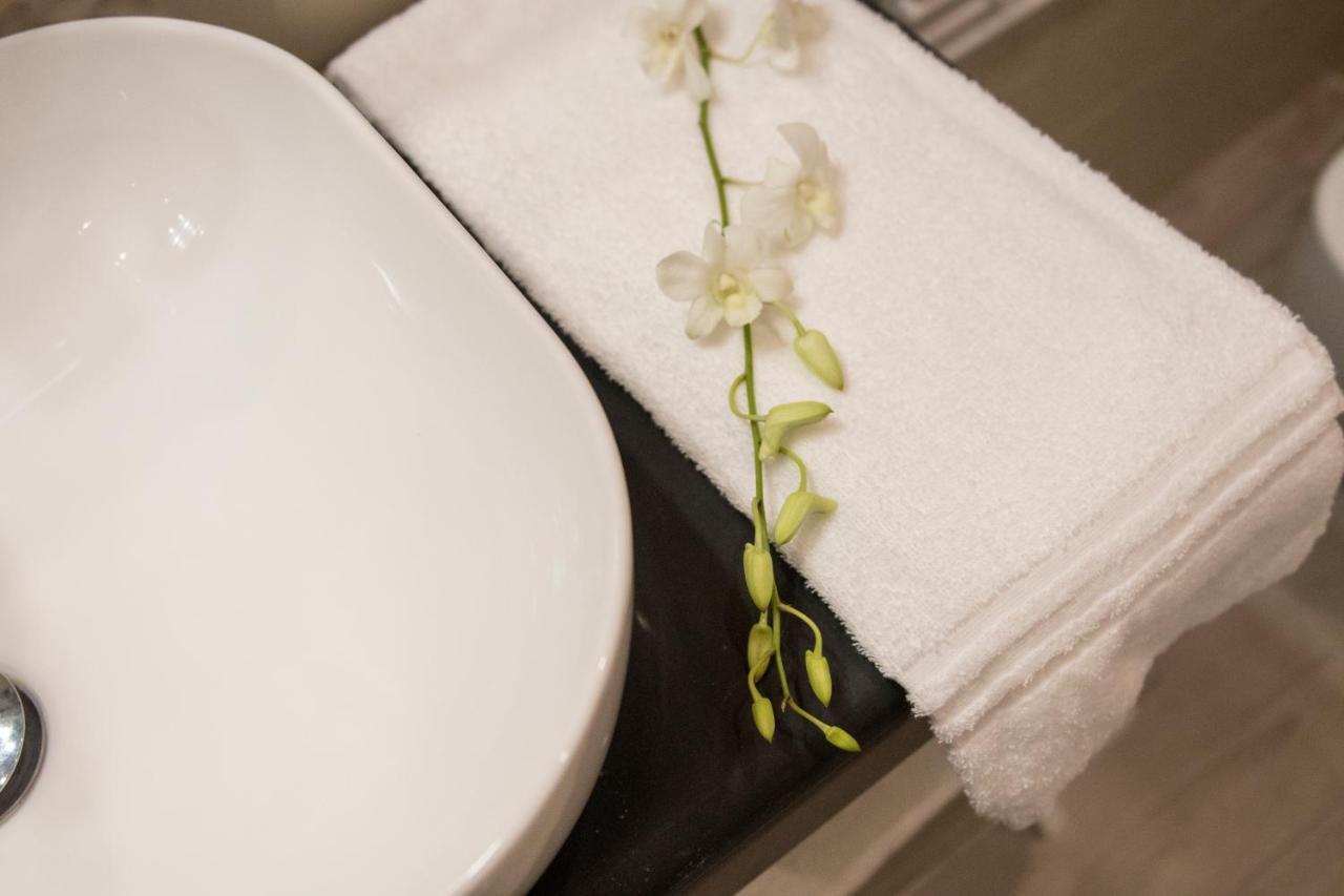Casa Fiorita Bed & Breakfast Весте Екстериор снимка