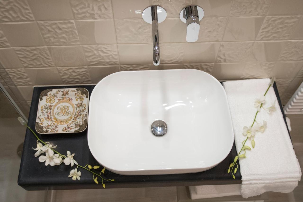 Casa Fiorita Bed & Breakfast Весте Екстериор снимка