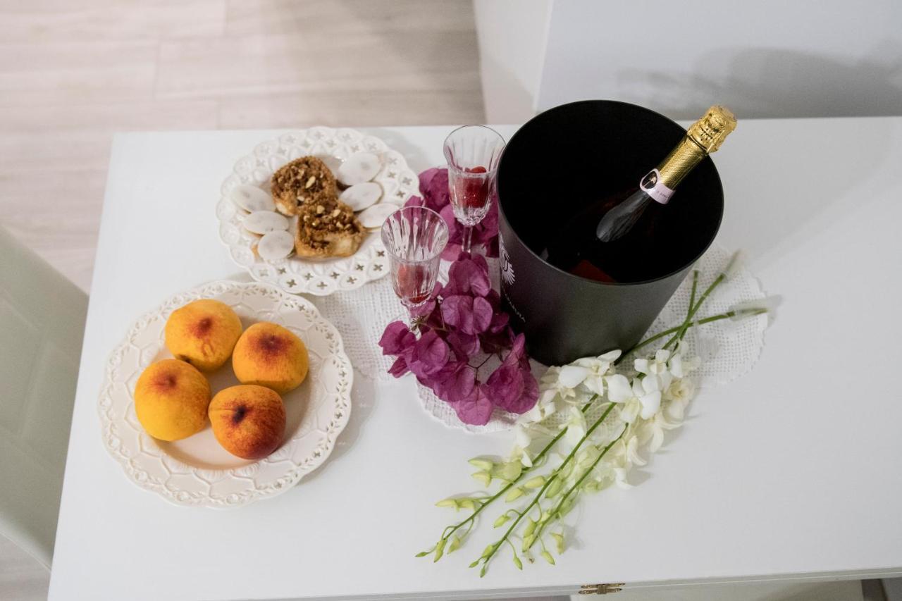 Casa Fiorita Bed & Breakfast Весте Екстериор снимка