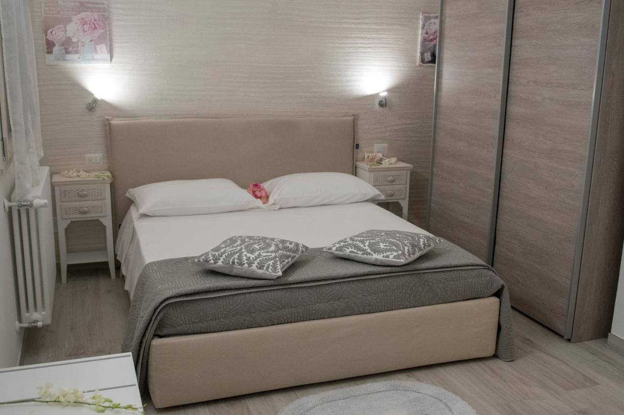 Casa Fiorita Bed & Breakfast Весте Екстериор снимка