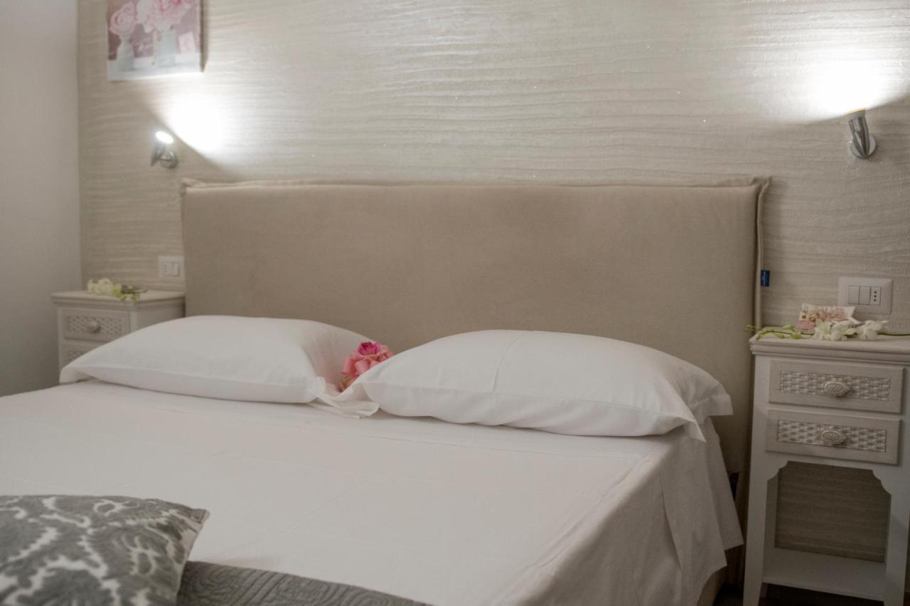 Casa Fiorita Bed & Breakfast Весте Екстериор снимка