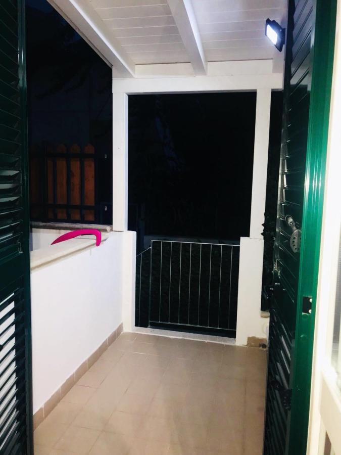 Casa Fiorita Bed & Breakfast Весте Екстериор снимка